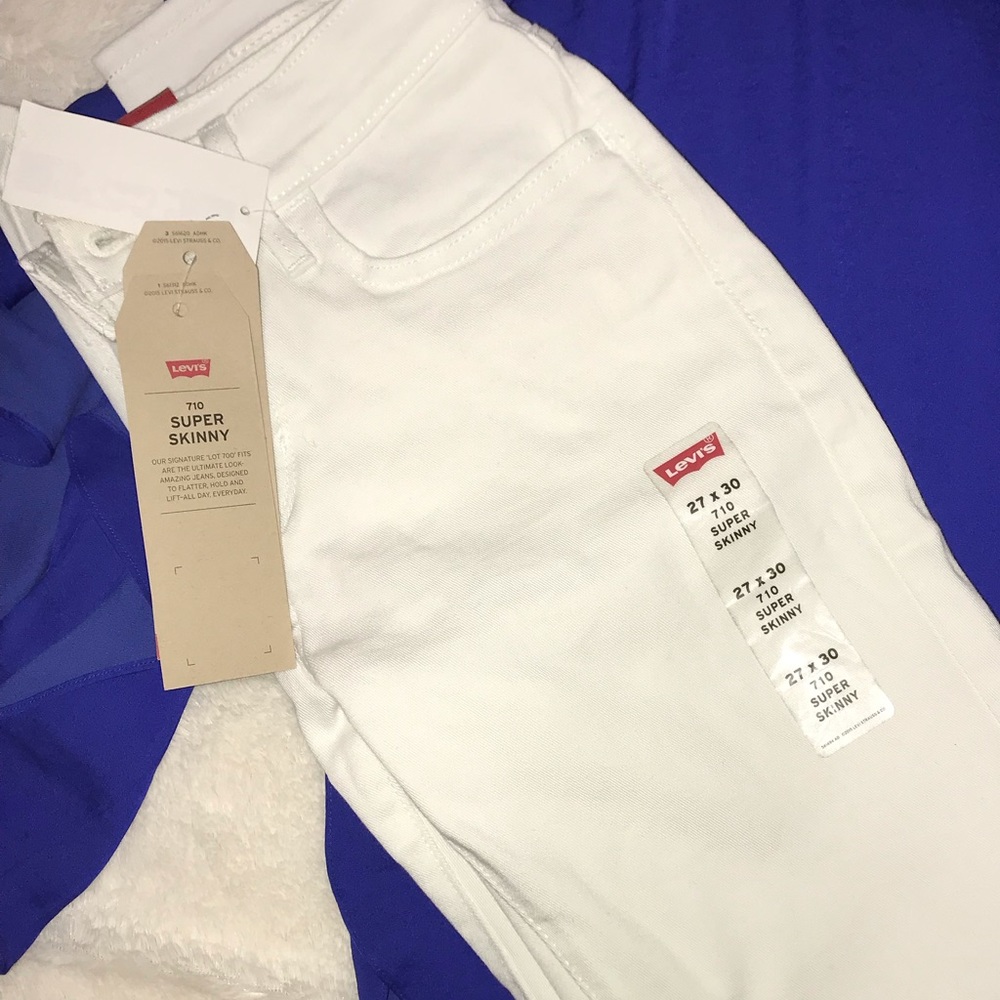 Levi’s super skinny 710 jeans